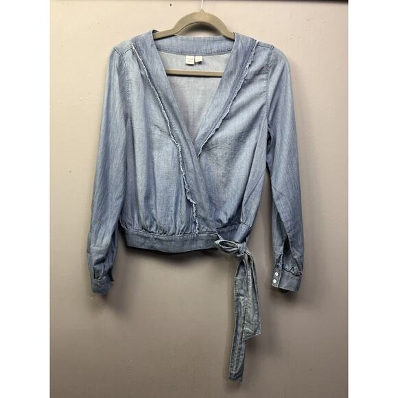 Melrose And Market Charmbray wrap shirt‎ Womens XS Tie Waist Blue V Neck - Picture 1 of 7